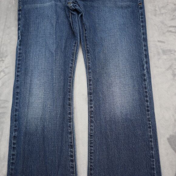Calvin Klein Pants Womens 32 Blue Bootcut Mid Rise Denim Button Pocket Jeans - Picture 13 of 16